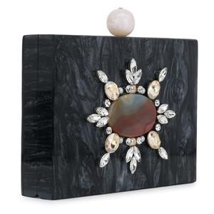 Sling Bag de resina de noche nupcial exquisitamente hecho a mano, de estilo recién llegado de diseñador, que muestra un encanto único - Product Image 3