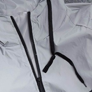 เสื้อแจ็กเก็ตผ้าหนาสะท้อนแสงสำหรับผู้ชายเสื้อกันลมผ้าสองชั้นแจ็คเก็ตฮิปฮอประบายอากาศไซส์พิเศษ - Product Image 5