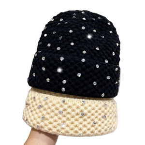 Bonnet tricoté personnalisé de haute qualité à prix de gros, broderie et strass, pour le cyclisme, le ski et les activités de plein air, unisexe, printemps-hiver - Product Image 1