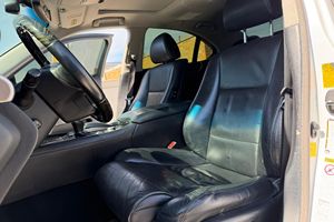 Lexus LS 460 AWD V8 2013, Paquete de Confort, Diferencial Central de Deslizamiento Limitado, Sin Modificaciones - Product Image 6