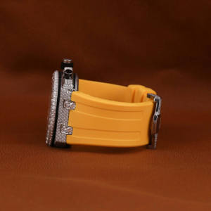 Reloj cronógrafo de lujo Iced Out, reloj deportivo con diamantes ostentosos, correa de goma amarilla, rapero de acero inoxidable, joyería de Hip Hop - Product Image 5