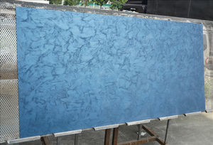 Panneau moderne et aéré en or métallisé doré avec une texture douce de nuage, imperméable et ignifuge pour la décoration murale intérieure, espace artistique - Product Image 2