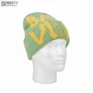 Gorros de Lana de Diseño Único para Hombre y Mujer, Fabricados en Pakistán, Material de Algodón, Tela de Felpa, Gorros de Lana para Venta en Línea - Product Image 2