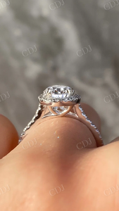 Corte de pera Moissanite Diamond Solitaire Compromiso y anillo de bodas Half Eternity Halo Setting Fancy & Trendy Ring Precio al por mayor - Product Image 6