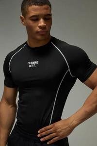 T-shirt de sport à manches courtes pour homme, noir, avec coutures contrastées, coupe ajustée, pour la gym et l'entraînement - Product Image 5