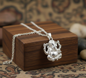 Collar de Cadena de Plata de Ley 925 con Baño de Rodio de Rudra Gems, Colgante de Animal Ganesha Shiva Chapado en Oro de 24K, Regalo Espiritual Minimalista - Product Image 4