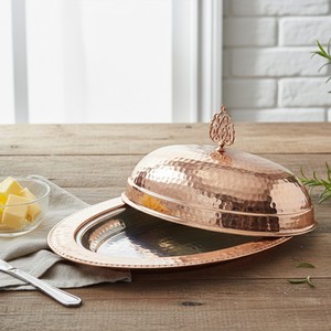 Bandeja de Servir Elegante Hecha a Mano en Forma de Barco de Cobre Forjado, Bandeja Grande de Madera y Metal para Servir Alimentos, Decorativa para Cualquier Ocasión - Product Image 1