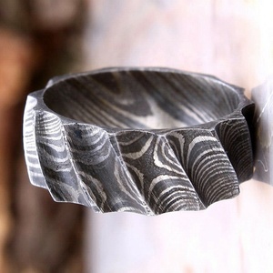 Bague de fiançailles de mariage en acier damas fraisé à la main unisexe UG couteaux manuel Source d'alimentation Style de grain de bois pour hommes - Product Image 6