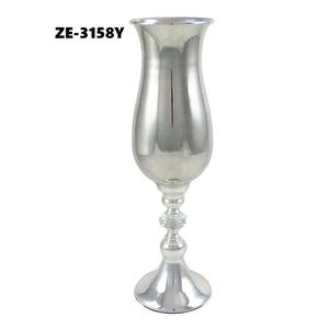 Jarrón de Metal Artístico Premium Hecho a Mano, Florero de Metal, Decoración Creativa para Hogares de Lujo, Restaurantes, Tendencias en EE. UU. - Product Image 2