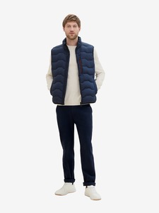 Gilet isolant léger MONO RIDER pour homme, chaud et respirant, idéal pour la superposition lors d'activités de plein air par temps froid - Product Image 3