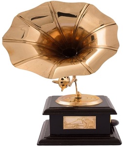 Gramófono de latón hecho a mano Vintage con caja cuadrada de madera decoración bar Deco decoración del hogar Accesorios de fotografía - Product Image 2