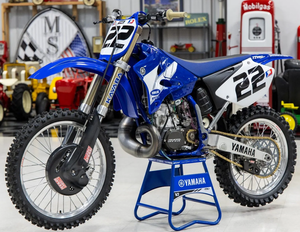 PRÊT À ROULER - 2004 YAMAHAASS YZ250 CHADDSS REEDDDSS TRIBUTE PAR MOTOOSS SCRUBBSS - Product Image 1
