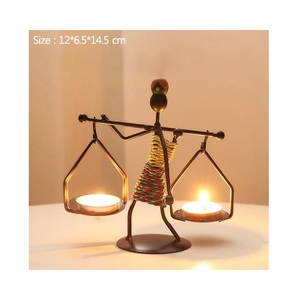 Impresionante portavelas de metal decorativo hecho a mano con encanto único para bodas o arreglos acogedores en el hogar - Product Image 4