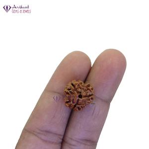 ARIHANT GEMS & JEWELS Perles en bois de Rudraksha népalais 3 Mukhi, Rudraksha marron pour des fins spirituelles - Product Image 5