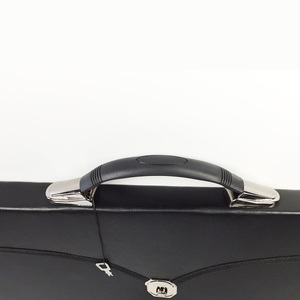 เคสผ้ากันเปื้อนเนื้อแข็งลายเครื่องราชกกุธภัณฑ์2023ใหม่ล่าสุด - Product Image 2