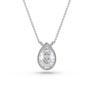 Colgante Solitario con Diamante Corte Pera y Engaste de Bisel, Diamante Cultivado en Laboratorio de 0.30 Ct en Platino, para Bodas, Compromisos y Fiestas - Product Image 1