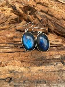 Boucles d'oreilles clous en labradorite naturelle, argent sterling 925 plaqué or, bijoux bohèmes mignons pour femmes, cadeau d'anniversaire et de fête - Product Image 6