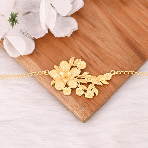 Pulsera de Eslabones de Latón Chapado en Oro, Joyería Moderna de Diseño Floral, Pulsera Personalizada para Mujer, Regalos de Aniversario - Product Image 5