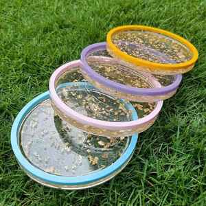 Cuencos y bandejas de resina epoxi hechos a mano, ideales para decoración elegante en Eid, Ramadán y Navidad. - Product Image 1