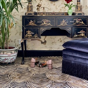 Lujosa Alfombra de lana de diseñador hecha a mano con plumaje suave texturizado y elegante conjunto de patrones artísticos - Product Image 4