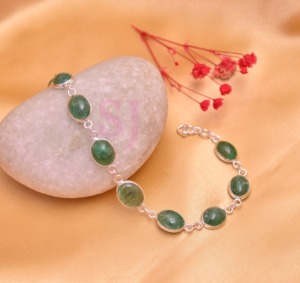 Pulsera de Cadena Ajustable de Plata de Ley Chapada en Oro con Gema de Esmeralda Ovalada Natural Hecha a Mano de Alta Calidad para Mujer - Product Image 4