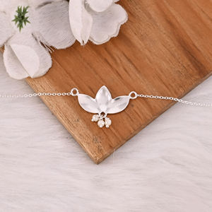 Collar con Colgante de Plata de Ley 925, Diseño Clásico de Flor de Loto, Fabricación al por Mayor para Mujer - Product Image 3
