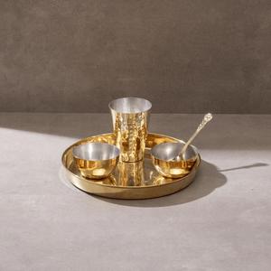 Juego de Thali de Latón de Primera Calidad, Diseño Tradicional con Acabado Resistente a la Corrosión para Hoteles y Restaurantes, para Suministro al por Mayor - Product Image 1