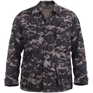 Uniforme de Camuflaje Moderno Unisex Diseñado para Protección y Uso Diario - Product Image 2
