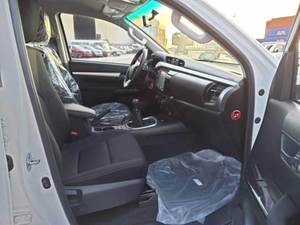 <span class=keywords><strong>Toyota</strong></span> Hilux Revo Doble Cabina 2024 Usada de Alto Rendimiento, 2.4L Turbo Diésel Manual, Lista para Enviar - Product Image 6