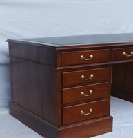 MEUBLES DE REPRODUCTION ANTIQUE BUREAU PARTENAIRE VICTORIEN BUREAU FABRIQUÉ EN BOIS MASSIF D'ACAJOU, FABRICANT DE MEUBLES D'INDONÉSIE