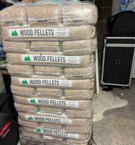 Pellets de Madera en Forma de Briqueta, 6mm de Diámetro, Color Marrón, Alto Contenido Calórico, Baja Humedad, Combustible para Sistemas de Calefacción - Product Image 3