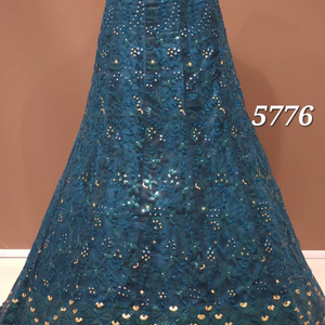 Elegante trabajo de lentejuelas pesadas 3M Flair 2,5 M Dupatta 1,2 M bordado largo Choli red tela Lehenga Choli conjunto para fiestas de verano - Product Image 5