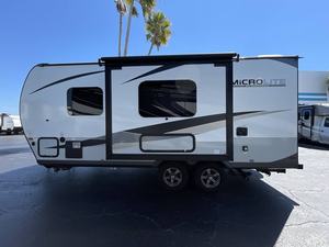 Autocaravana Usada F-o-r-e-s-t R-i-v-e-r Flagstaff Micro Lite 21FBRS 2023, Camioneta para Acampar, Casa Rodante - Product Image 2