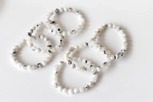 Top Quality Wholesale White Rainbow Moonstone Natural <b>Healing</b> Fashionable 8mm Round <b>Bracelet</b> For Meditation Jewelry - Product Image 5