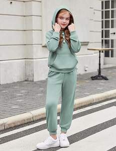 Conjunto Deportivo para Niñas, Sudadera con Capucha y Pantalones, Estilo Casual, Color Sólido, Transpirable, de Alta Calidad, Colores Personalizados, Logotipo Personalizado, Exportadores - Product Image 1