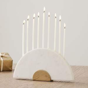 Candelabros de mármol Manora de 9 soportes hechos a mano para una decoración sofisticada del hogar que agrega calidez a cualquier habitación para Pascua - Product Image 4