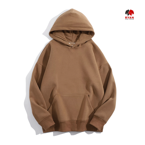 Sweat à capuche pour homme Ryan Pro Gear avec poche et logo personnalisé sur le devant, tissu en molleton 100% coton, vêtement décontracté pour l'hiver - Product Image 1