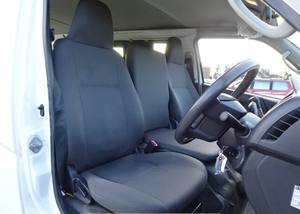 Utilisé Pas Cher 2019 Toyota Hiace Mini Bus Pour Vente/Toyota HIACE BUS UTILISÉ POUR LA VENTE - Product Image 4