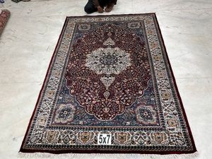 พรมผ้าไหมเปอร์เซียแบบถักมือราคาโรงงานสั่งซื้อจำนวนมากจากอินเดีย - Product Image 3