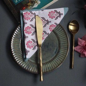 Ensemble de couteaux à beurre en acier inoxydable de qualité supérieure élégant et durable pour chaque repas Ensemble complet de couverts en acier inoxydable - Product Image 1