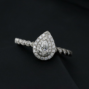 Anillo de Diamantes CZ con Corte de Pera de Lujo para Mujer, Chapado en Oro Blanco, Anillo de Compromiso, Boda, Novia - Product Image 3