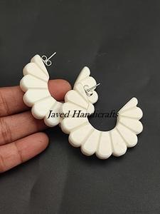 Pendientes colgantes de resina de estilo Vintage hechos a mano para mujeres y niñas, joyería de moda inspirada en el desgaste occidental - Product Image 6