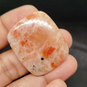 หินดวงอาทิตย์สีส้มธรรมชาติขัดเรียบขนาดผสมอัญมณีหลวมสำหรับทำเครื่องประดับ - Product Image 1