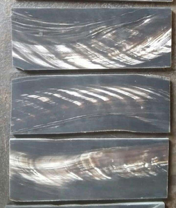 กรอบแว่นตาทำจากเขาควายสีแดง แผ่นเขาควายธรรมชาติ รูปทรงสี่เหลี่ยมผืนผ้า ผลิตในอินเดีย กรอบแว่นตาสำหรับทุกเพศ - Product Image 2