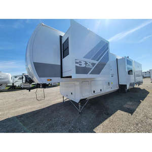 Accesorios Interiores Minimalistas para Autocaravanas Open Range 372MBH 2025 - Product Image 6