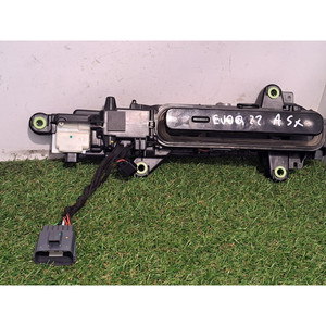Poignée extérieure avant gauche Land Rover Range Rover Evoque Série K8D222401 PT153 (18>) - Product Image 1