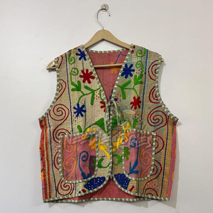 Gilet traditionnel artisanal de qualité supérieure Tenue culturelle élégante pour hommes Gilet en velours fait main de qualité supérieure - Product Image 1