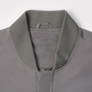 Chaqueta Bomber de vuelo auténtica para hombre de gran oferta para invierno a prueba de viento acolchada y cálida de gran tamaño con posición de logotipo frontal - Product Image 6