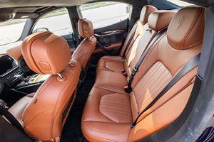 Vente rapide, meilleures performances, voiture d'occasion propre, Maserati Ghibli S Q4 2021 en excellent état - Product Image 6