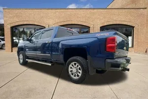 Usado 2016 Chevrolet Silverado 3500 - Product Image 3